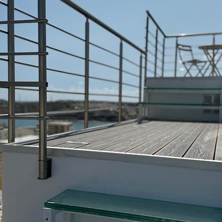 Paulos Valletta Luaran gambar