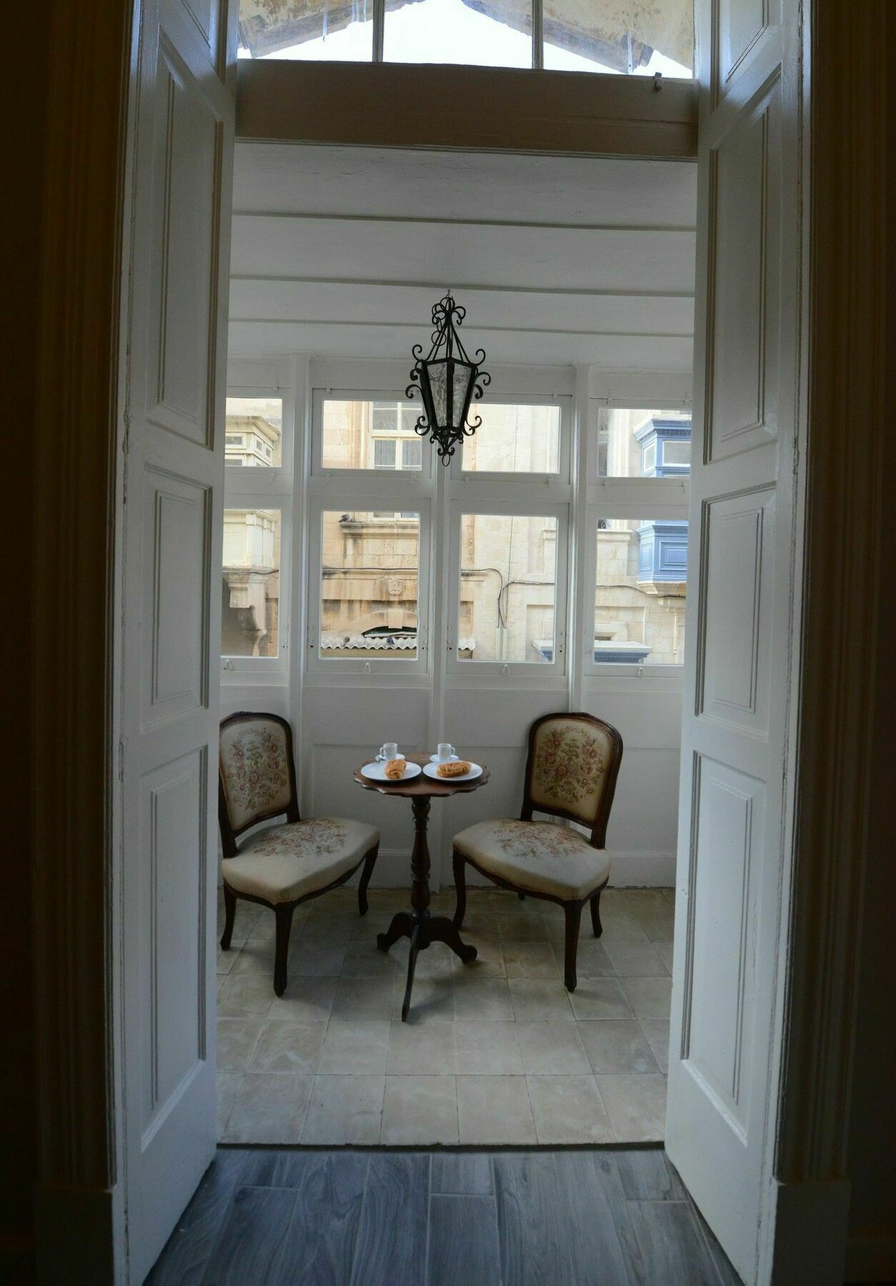 Paulos Valletta Luaran gambar